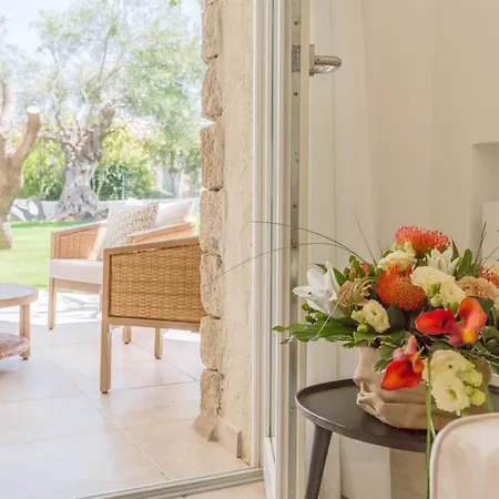 Mandorlo A 500 Mt Dal Mare Con Piscina Privata E Vista Mare