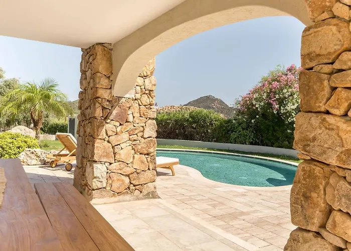 Mandorlo A 500 Mt Dal Mare Con Piscina Privata E Vista Mare